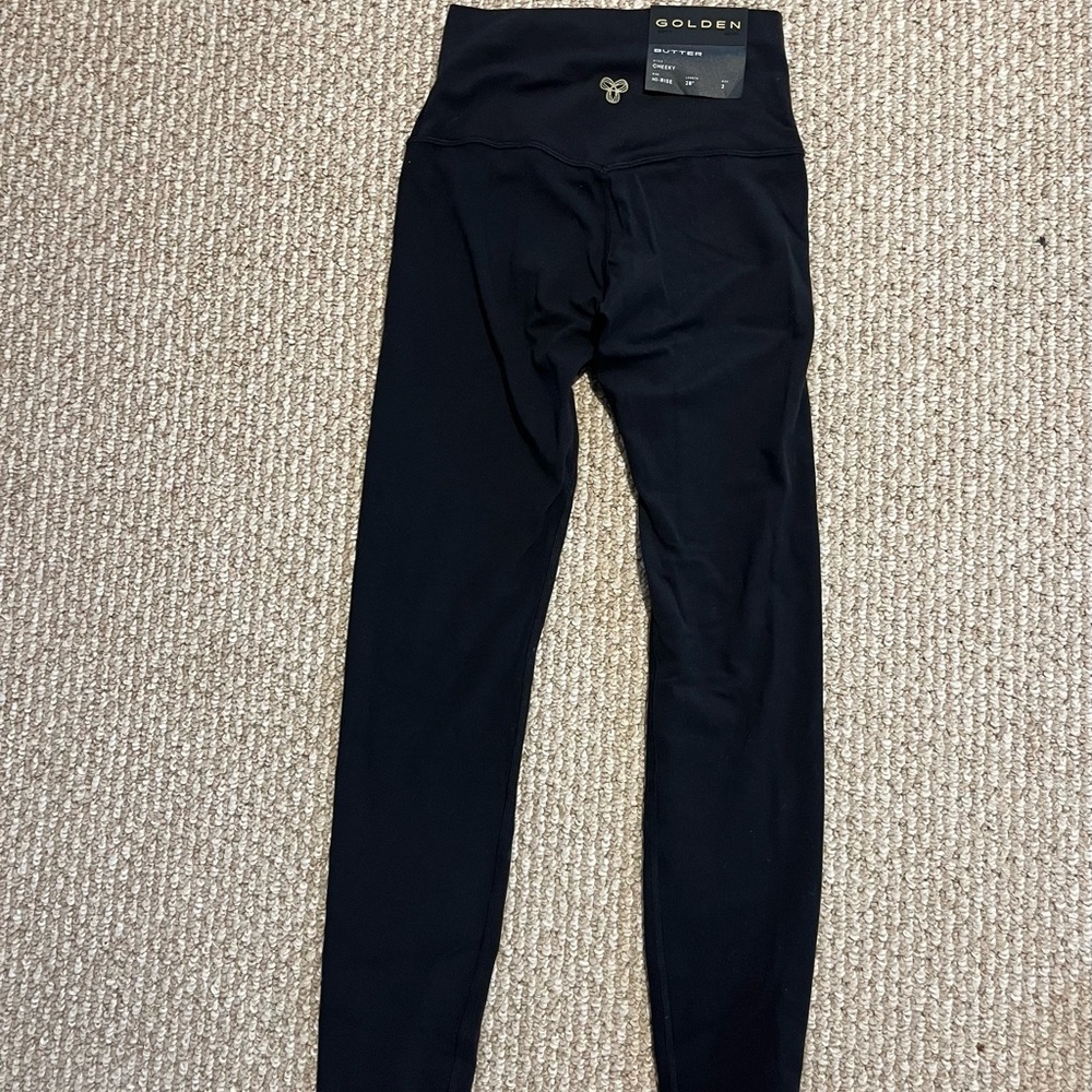 NWT Aritzia Golden Butter Cheeky Hi-Rise Leggings 28” (Tall) Sz 2